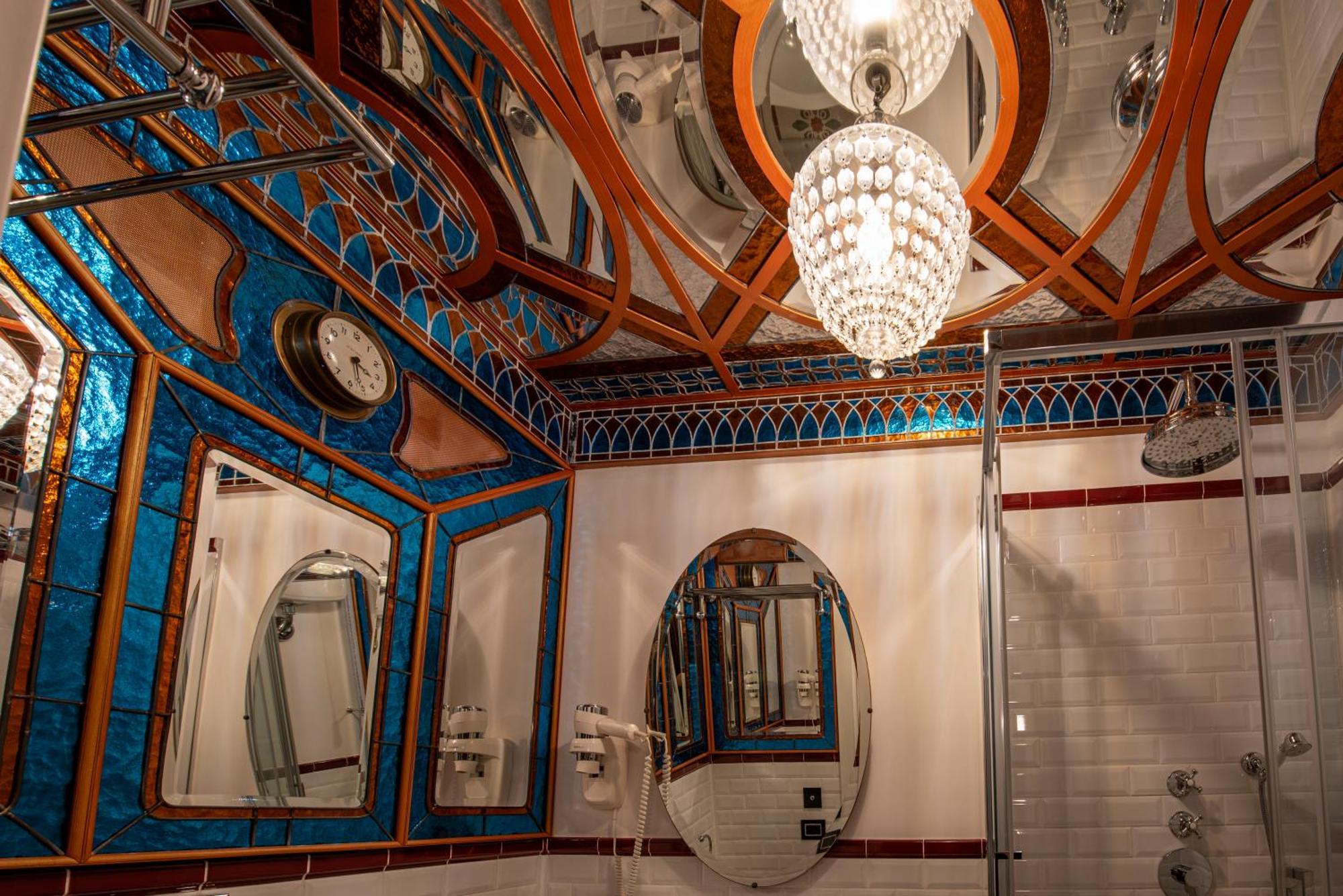 Genova Centro - Lussuosa Suite Arte E Storia Génova Exterior foto